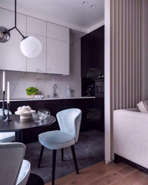 В том случае, если вы хотите создать классический интерьер квартиры, то вам стоит обратить внимание на серый цвет. 02