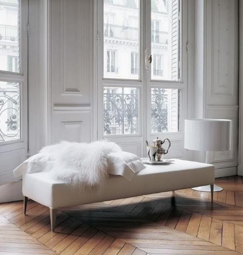 Как применить шкуры и мех в интерьере: 5 интересных идей. 05