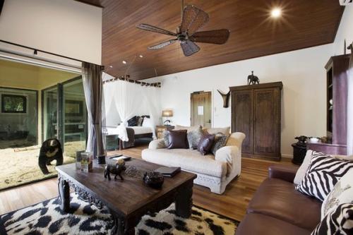 Отель в зоопарке. 02