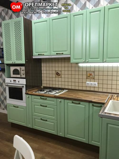 Установили изящную классическую кухню с беларусскими фасадами. 01