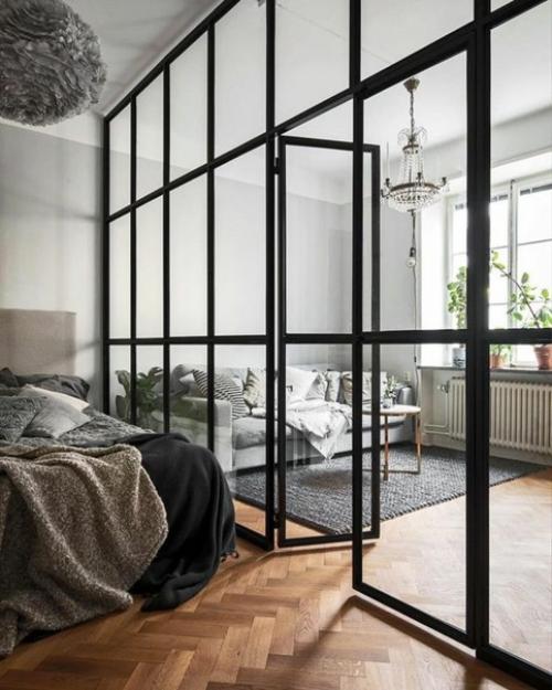 Стеклянные перегородки - отличный способ разбить ваше пространство и даже добавить характер в ваш дом. 05