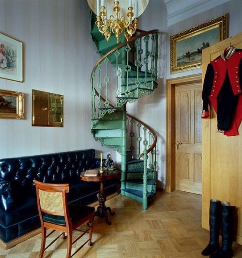 Интерьер. Дом - легенда: фермерский дворец в Петергофе. 09