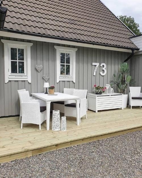 Интерьер дома в белом цвете.