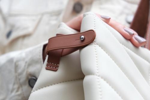 Одни из важнейших понятий, связанных с архитектурой авангарда - пространство и движение. 06