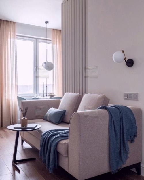 В том случае, если вы хотите создать классический интерьер квартиры, то вам стоит обратить внимание на серый цвет. 01