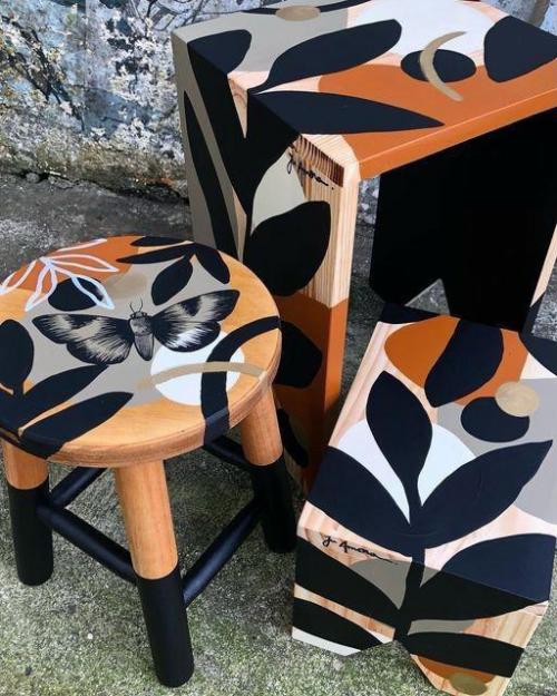 Расписная мебель - это не просто предмет интерьера, а настоящее произведение искусства, которое можно создать своими руками. 01