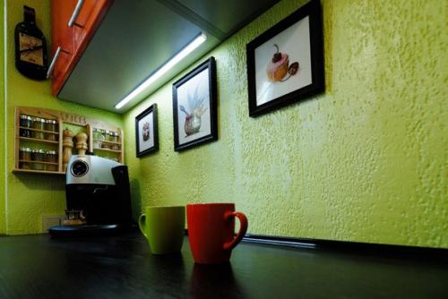 Пара примеров: комната и кухня. 01