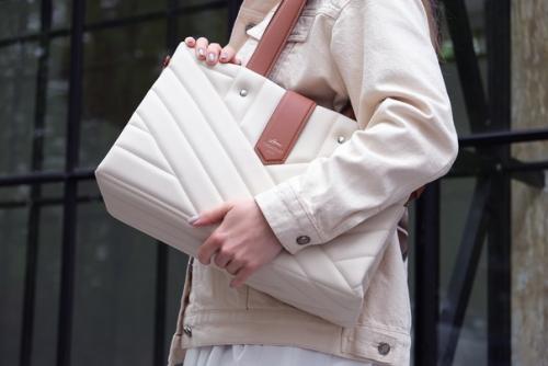 Одни из важнейших понятий, связанных с архитектурой авангарда - пространство и движение. 05