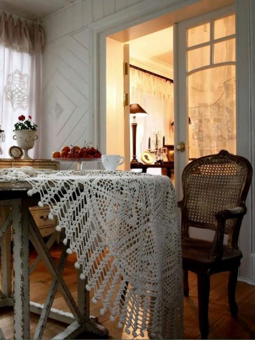 Обаятельная стародачная атмосфера в доме с мезонином. 01