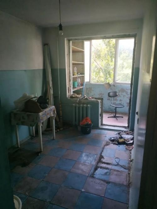 Дорогой проект по ремонту кухни с присоединением лоджии. 01