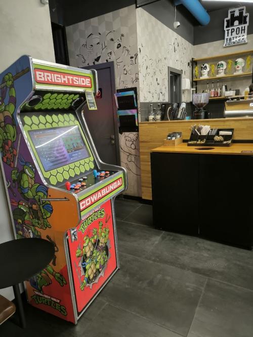 В сердце города Миасс, в сети брайтсайд (заведение быстрого питания), я открыла для себя шаверму, которая покорила мой вкус! 04