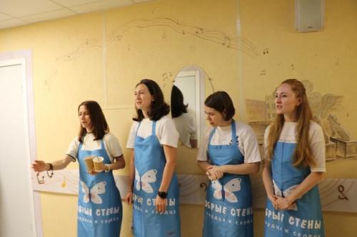 В родильном доме N10 состоялось праздничное мероприятие, посвященное дню семьи, любви и верности. 05