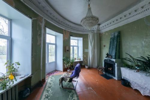 Усадьбе коковцевых.  Пациент скорее жив. 06