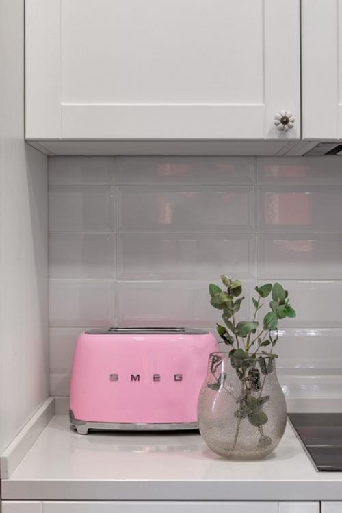 Дизайн кухни гостиной с присоединённой лоджией специфичненько. 06