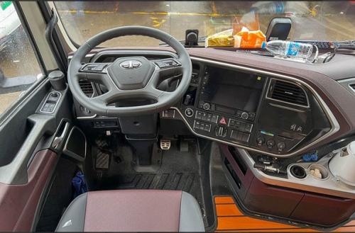 Пять лет назад компания FAW Jiefang начала выпускать флагманскую высококлассную серию FAW Jiefang J7 Eagle. 02