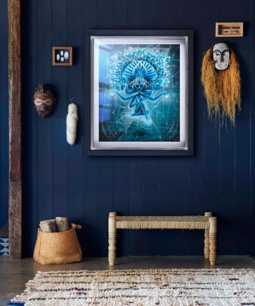 Темная стена в интерьере - это скорее какое-то экстравагантное исключение, чем правило. 02