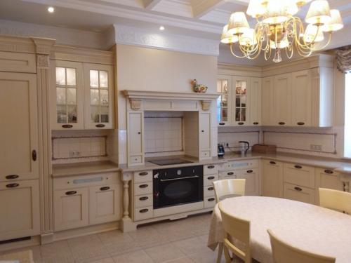 Реализованный проект кухни S - 28 м 2. 01