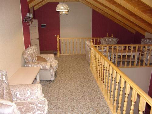 Наконец то собрал кухню и она придала жилой вид. 07