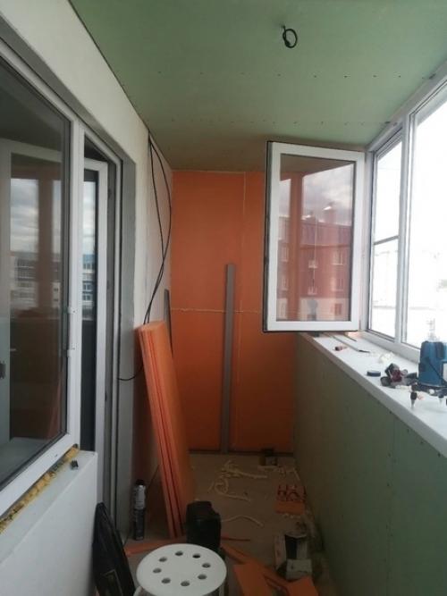 Какой хорошенький ремонт на балконе получился. 03