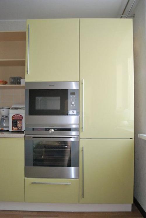 Мебель в пастельных тонах - беспроигрышна и универсальна, может стать отправной точкой в оформлении интерьера вашей кухни в любом стиле. 02