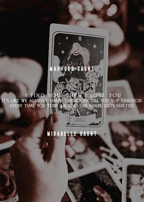 Она - осязаемое привидение в собственном поместье, которое никогда не сможет назвать своим домом. 03