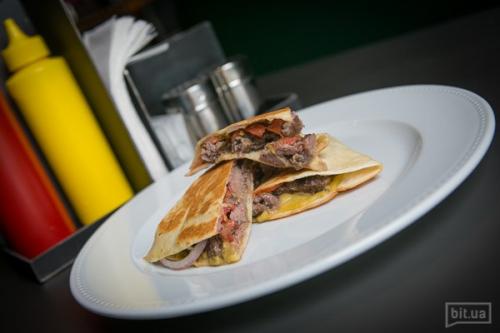 Новое место: The Burger Mexico. 05