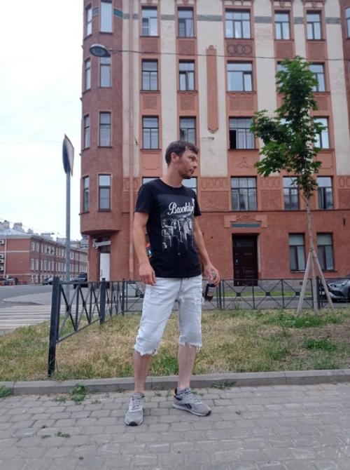 Для счастья не надо почти ничего или всего и побольше. 05