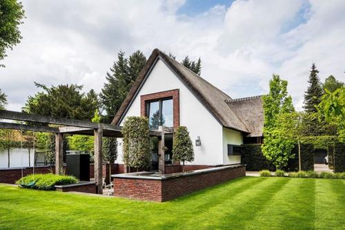 Дом недалеко от Амстердама для большой семьи. 06