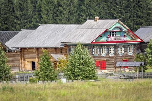 Есть в вологодской области чудесный уголок - удивительная деревня, архитектурно - этнографический музей семенково. 01