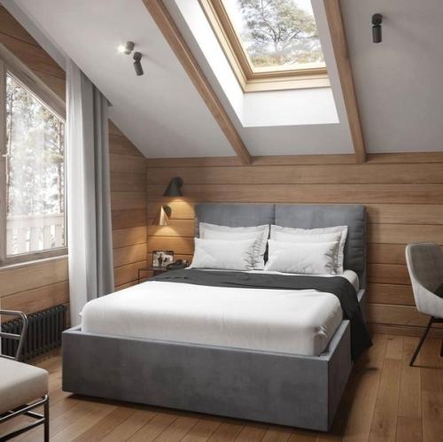 Пастельные оттенки бежевого в сочетании с деревянными элементами, отсутствие ярких акцентов, умеренность декора, продуманное освещение. 02