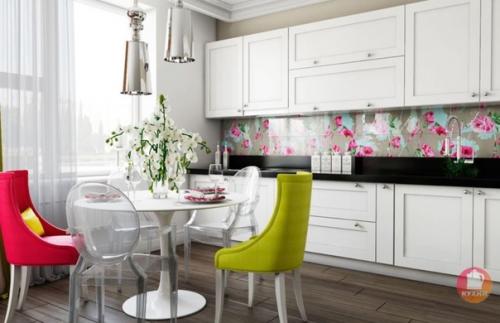 Яркий эклектичный интерьер кухни - гостиной. 02