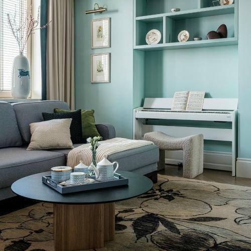 Бирюзовый цвет вызывает приятные ассоциации с солнечными днями и морским побережьем.  