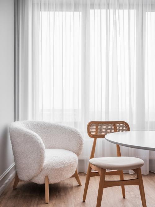 Интерьер однокомнатной квартиры 34 м 2 в ЖК серебряный фонтан в Москве. 04