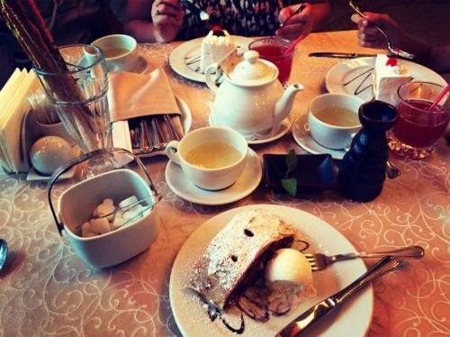 Мои?  Улетают на дальний Восток. 03