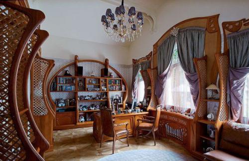 Модерн появился в конце 19 века, он стремился быть полностью оригинальным, не имитируя ничего из прошлого. 02