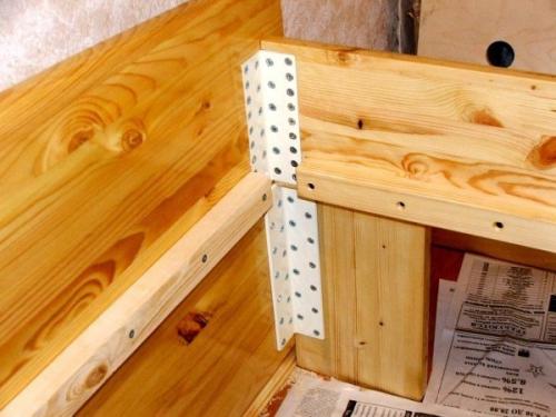 Инструкция по изготовлению деревянной кровати с чертежами и фото. 03