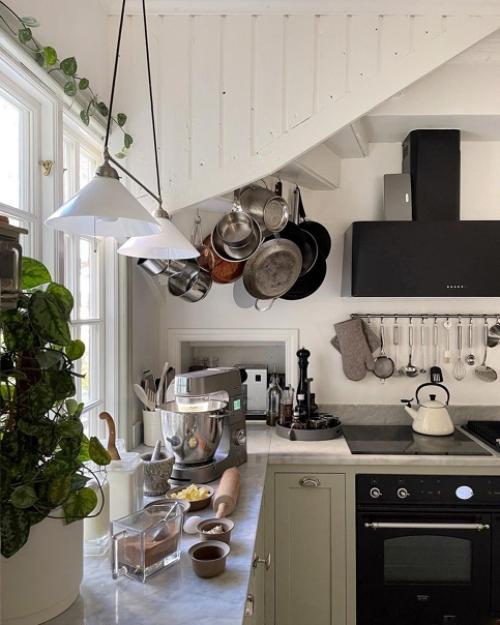 Темой этого дома является природа, за цветовую основу которого был взят зелёный и коричневый цвета. 07