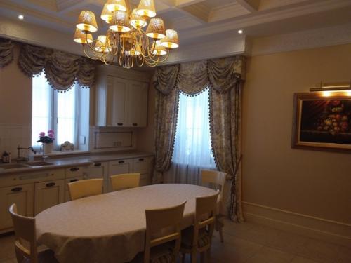 Реализованный проект кухни S - 28 м 2. 03