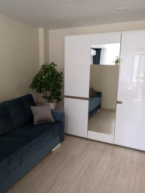 Покажу и свой ремонт) продумывала всё сама, вот и результат. 03