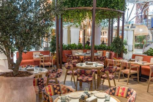 Ресторaны Pro.  Хинкaли 0+. 03