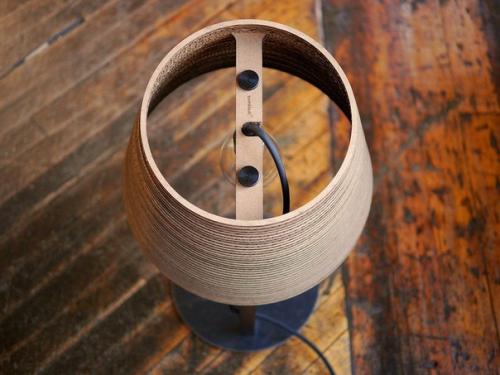 Светильник Tilt от студии дизайна Graypants. 03