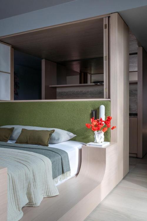 Отдых среди природы - с видом на холмы и цветущие деревья. 02