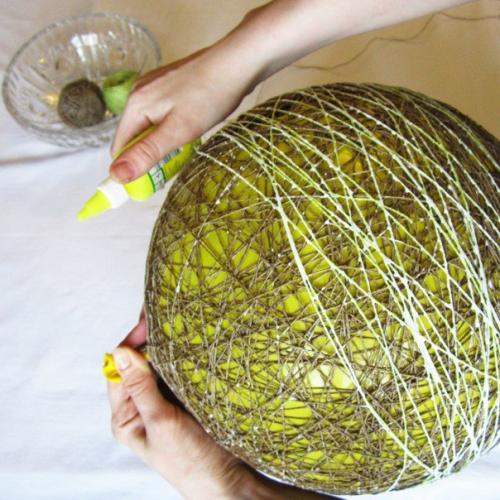 Как сделать абажур из ниток. 04