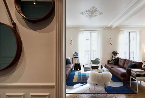 Неувядаемая классика: благородные тона в интерьере апартаментов в Париже. 03