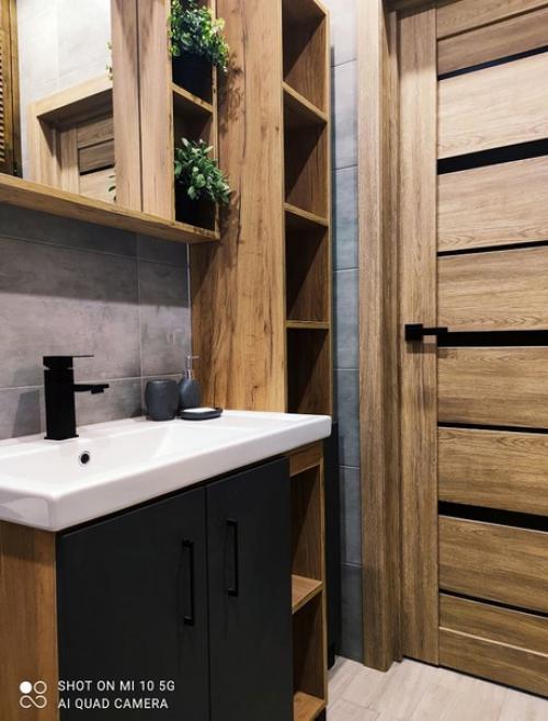 Современный интерьер совмещенного санузла в квартире молодого холостяка. 04