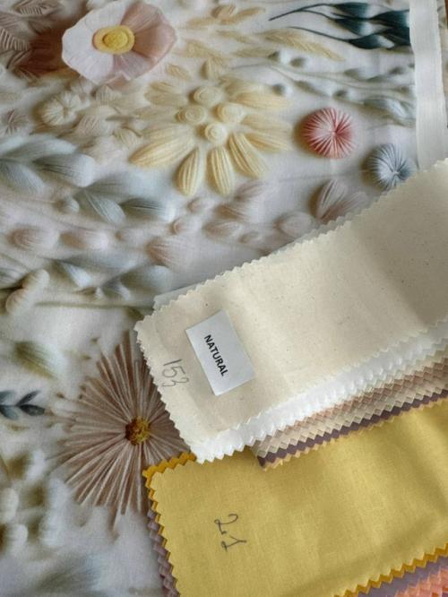 Когда дело доходит до шитья, выбор ткани - это вопрос не только вкуса, но и искусства. 04