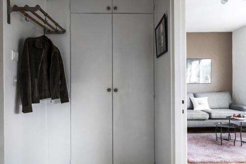 Крохотная шведская студия площадью 24 кв. 06