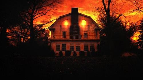 Что полиция в доме серийного убийцы Эда гейна обнаружила.

