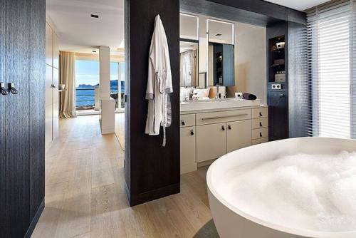 Вилла на Майорке.  Эта элегантная вилла расположена в престижном жилом районе живописного города порт андрач на острове майорка, Испания. 04