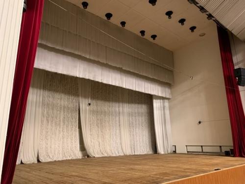 Мы начинаем готовиться к очень важному и необходимому- к ремонтно - реставрационным работам в зрительном зале нижегородской филармонии. 02